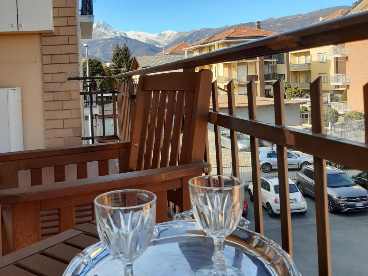 Giaveno, Apartment "Margherite" A Pochi Passi Dal Centro, Wifi Dış mekan fotoğraf